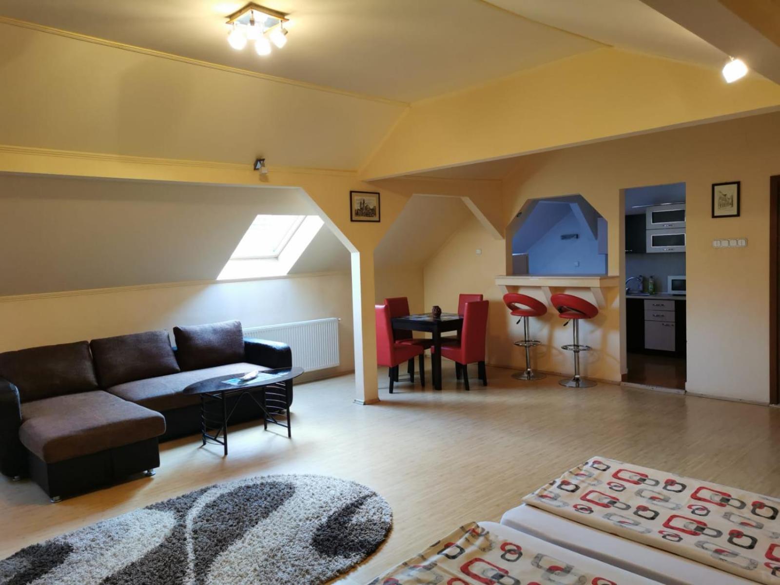 Premier Apartment Máréfalva Kültér fotó
